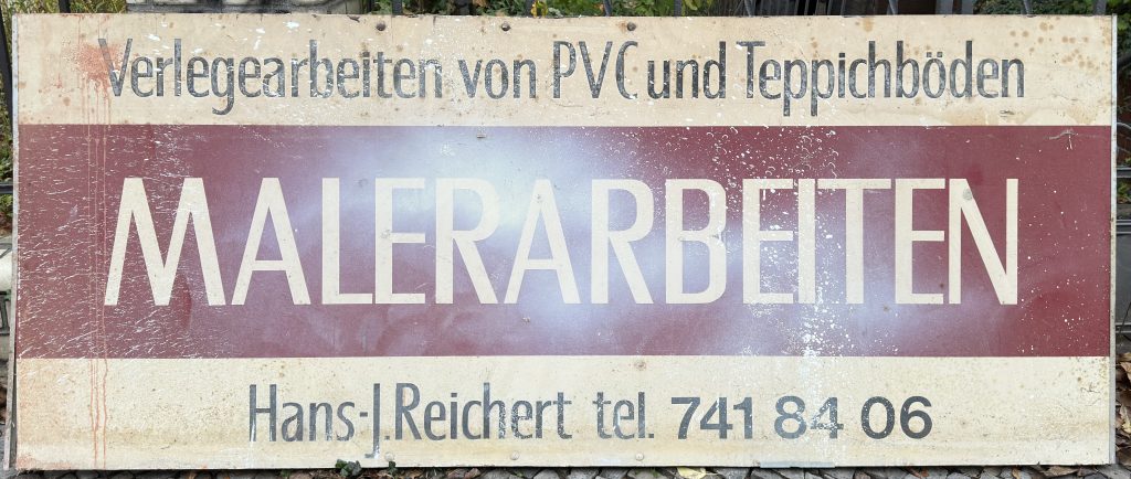 Historisches Firmenschild von Hans Joachim Reichert